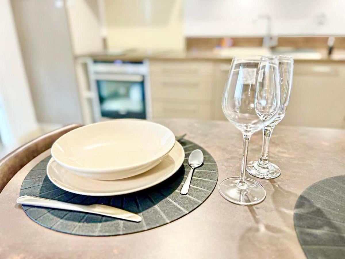 Apartament L'Atelier Chic - Wifi Fibre - Parking Privee - Balcon - Netflix Lanester Zewnętrze zdjęcie